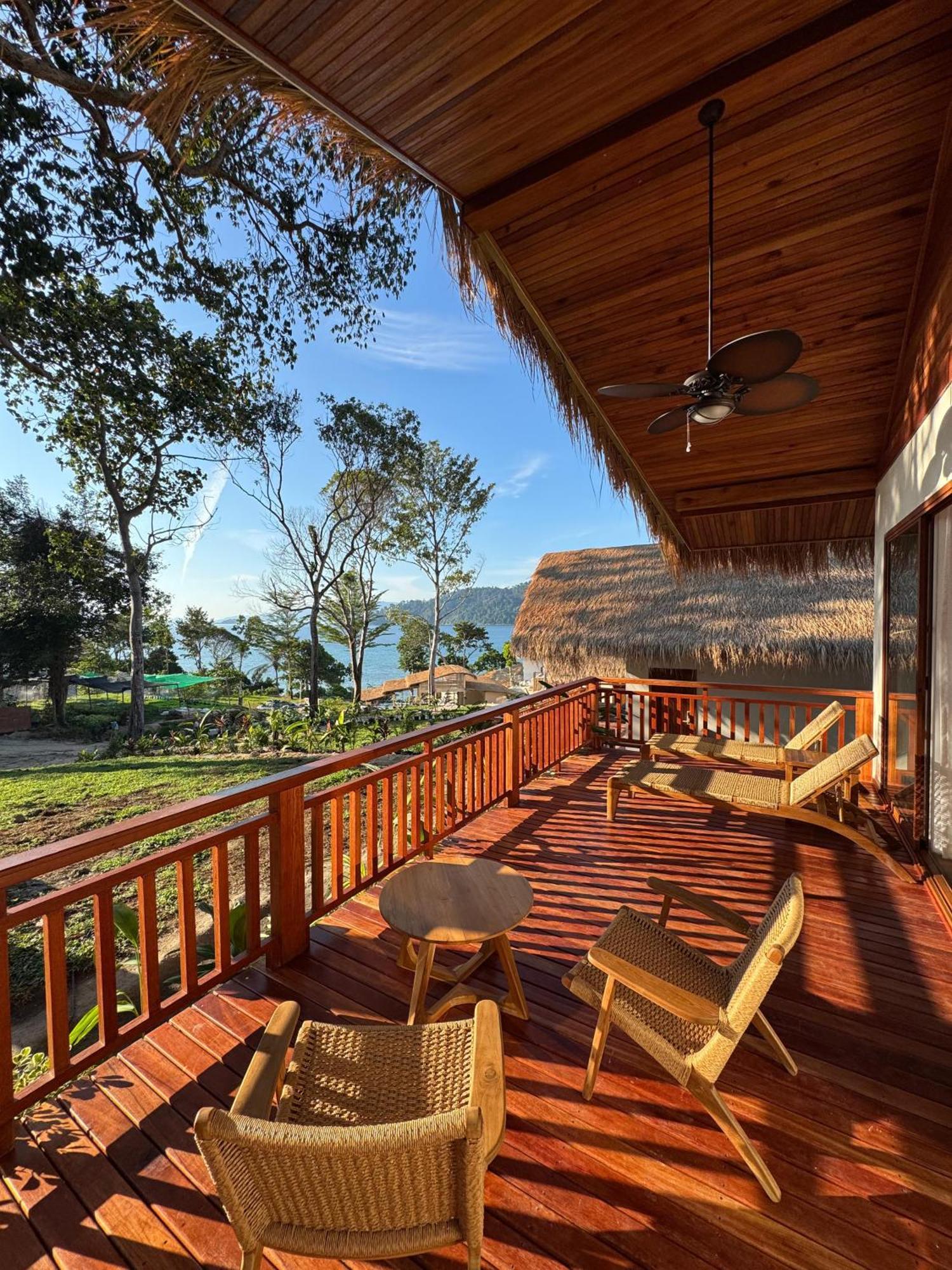 Ten Moons Sunset Villas Koh Lipe Exterior foto