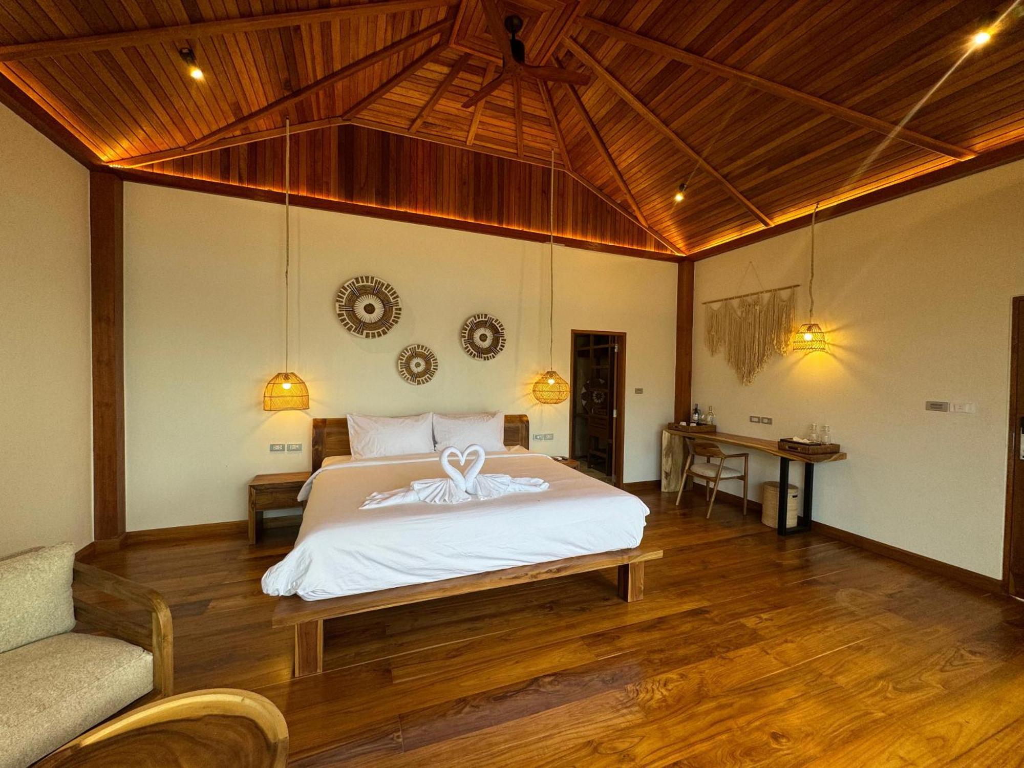 Ten Moons Sunset Villas Koh Lipe Exterior foto