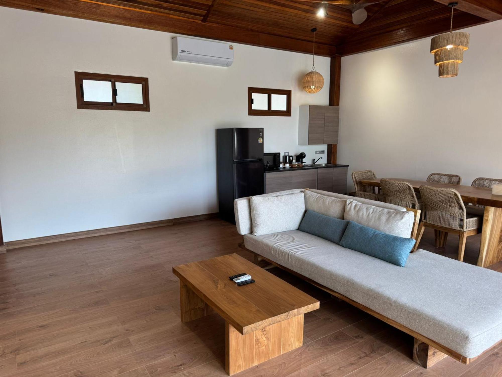 Ten Moons Sunset Villas Koh Lipe Exterior foto